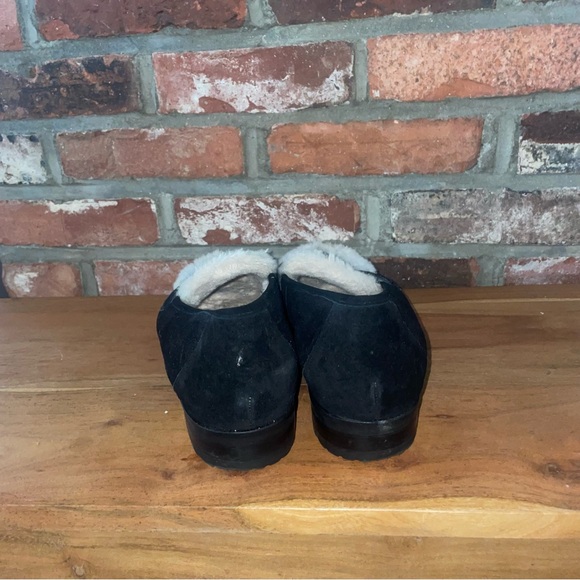 Talbots Cassidy Black SuedeShetpa Lined Trim Slip On Loafers Sz 8.5 Medium - Picture 3 of 6